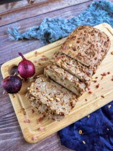 Wenn Du während Deiner Diät mal Lust auf ein Brot hast, dann solltest Du unbedingt einmal unser Protein Zwiebelbrot ausprobieren. Dies ist nämlich nicht nur relativ kalorienarm, sondern gleichzeitig auch reich an Proteinen und sattmachenden Ballaststoffen. www.mybodyartist.de